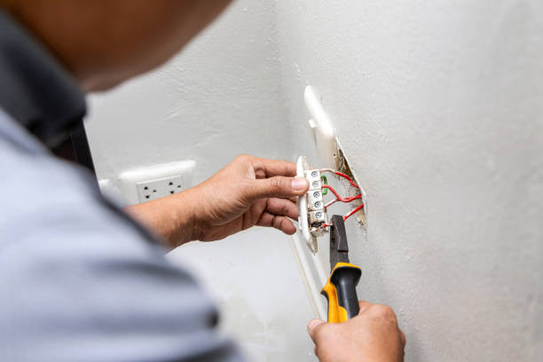 Best Affordable Emergency Electrician  in Blue Ridge, TX